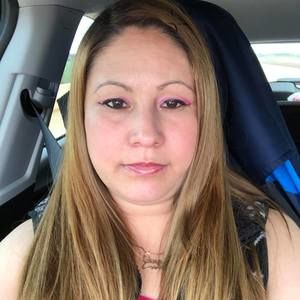 Meet your Posher, Magdalena